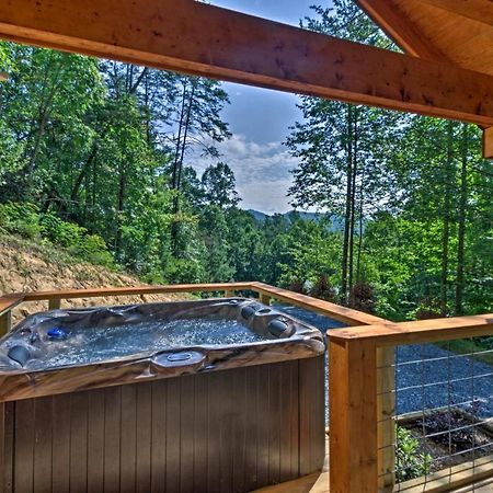 Bryson City Studio With Hot Tub - Near Nantahala! Luaran gambar