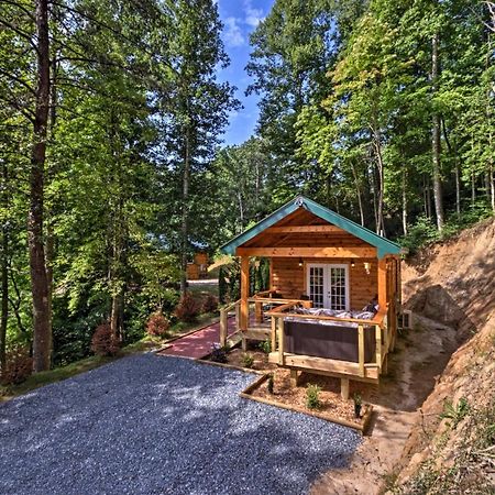 Bryson City Studio With Hot Tub - Near Nantahala! Luaran gambar